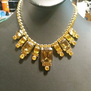 Meet your Posher, Roxanne